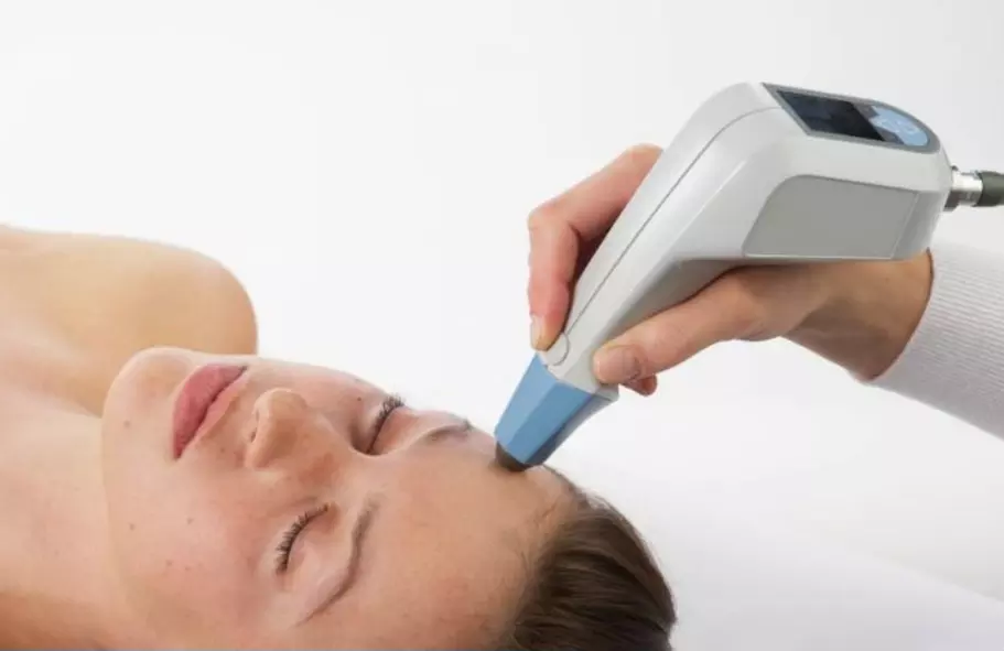 Up to 78% Off on Skin Tightening Treatment at Beautlux - Primary Image