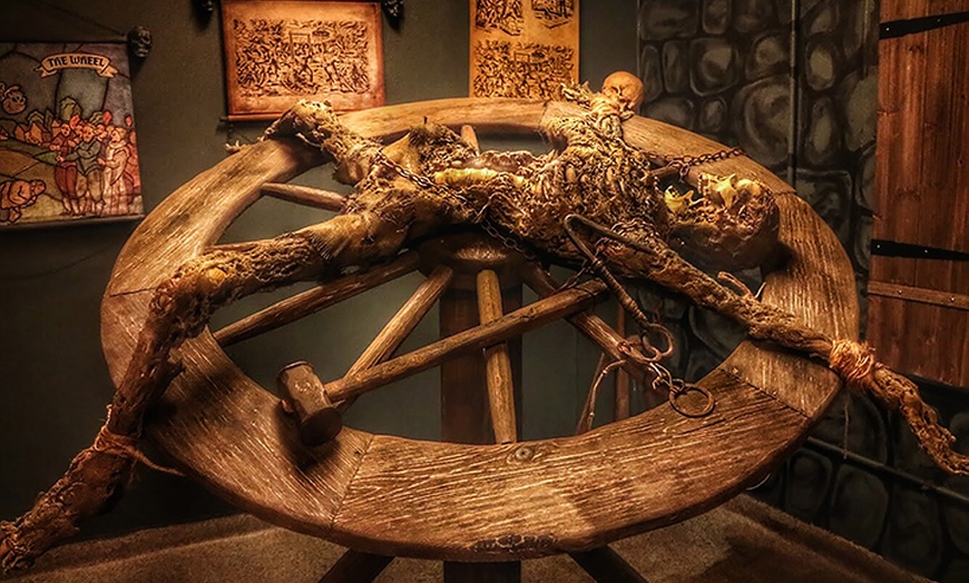 Image 9: Explore the Medieval Torture Museum with the Admission Tickets