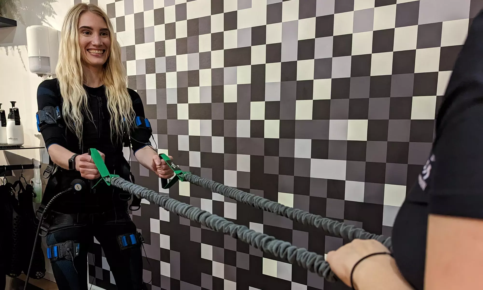 Bis zu 82% Rabatt auf EMS (elektrische Muskelstimulation) bei fitbox Erkelenz City