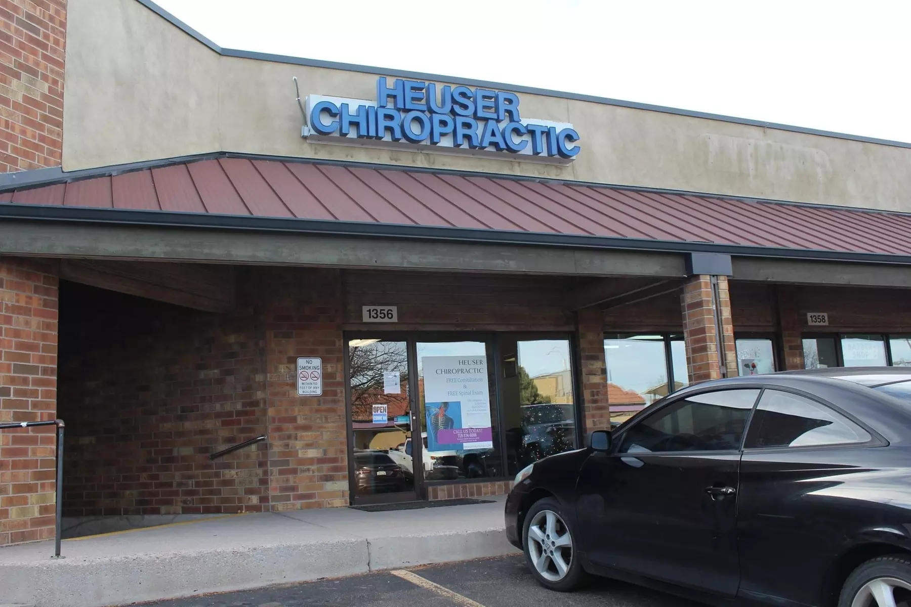 Chiropractic Care for Back and Neck Relief with Personalized Adjustments