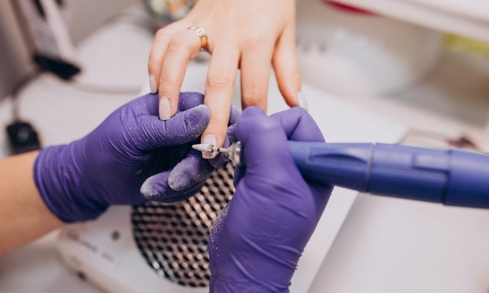 Master Nail Artistry With Comprehensive Online Course