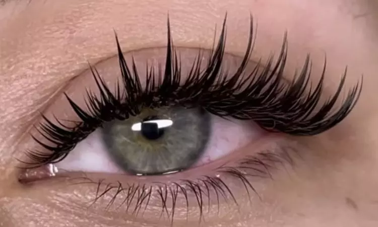 Bis zu 25% Rabatt auf Wimpernverlängerungen bei Ästhetik Beauty Talisman