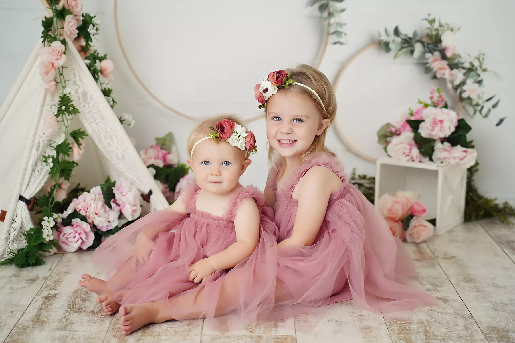 Capture Special Moments with a 15 or 30-Minute In-Studio Session