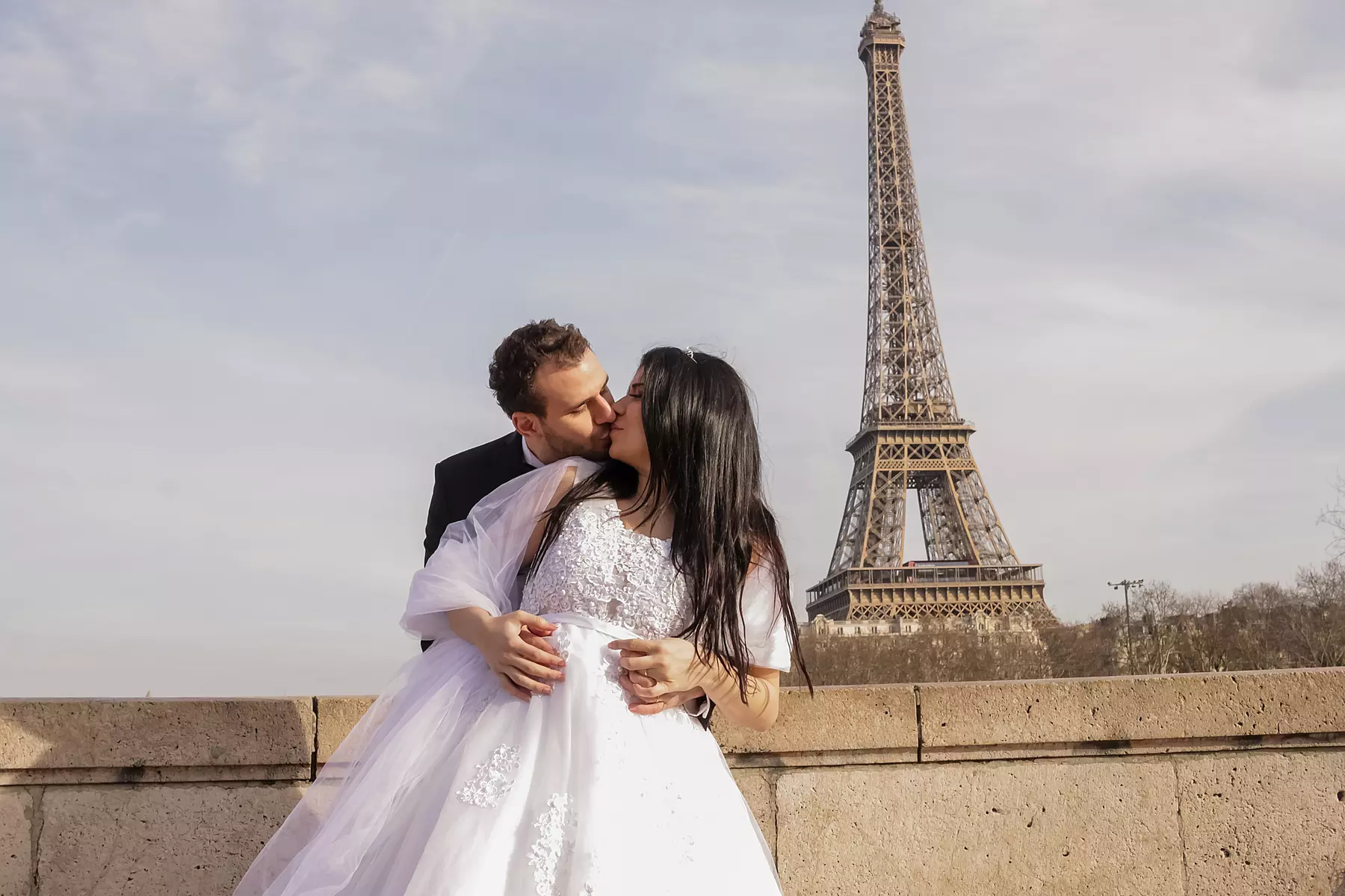 Shooting photo pour jeunes mariés (50% de remise) - Primary Image