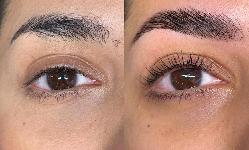 Image 2: Lifting y tinte de pestañas con opción a visagismo y tinte de cejas 