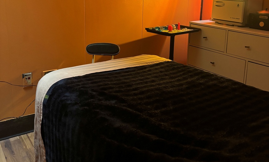 Image 2: Relaxing Swedish or Deep Tissue Massage for Muscle Relief