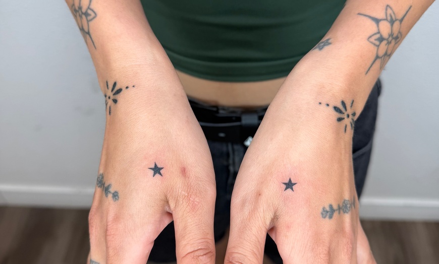 Image 4: Custom Fine Line & Minimalist Tattoos with Expert Line Work