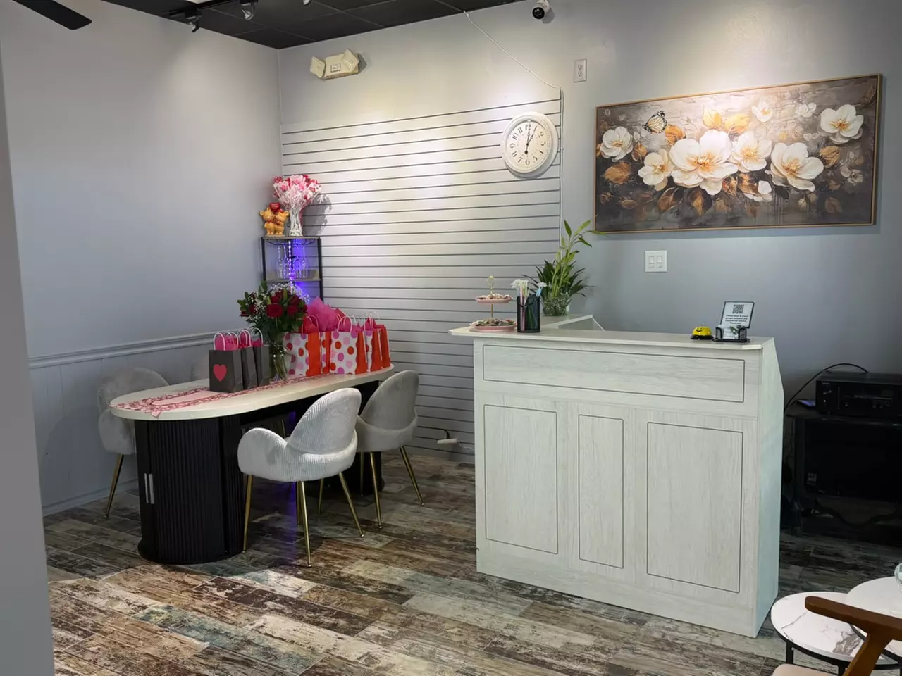 Bliss & Radiance Packages: Massage & Facial for Individuals or Couples