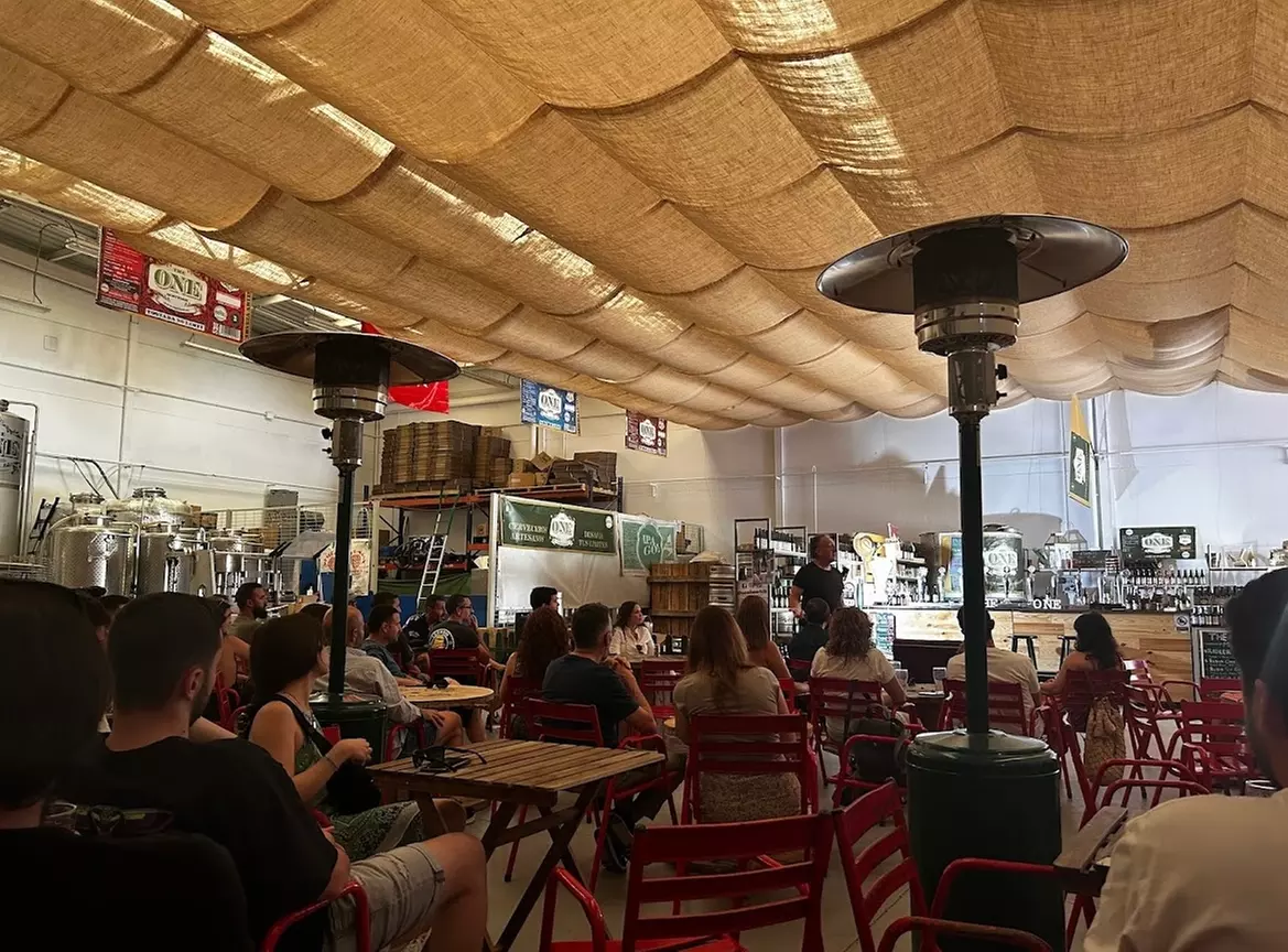 Hasta 27% de dto. en Especialidades de restaurantes - Degustación de cerveza en The One Beer