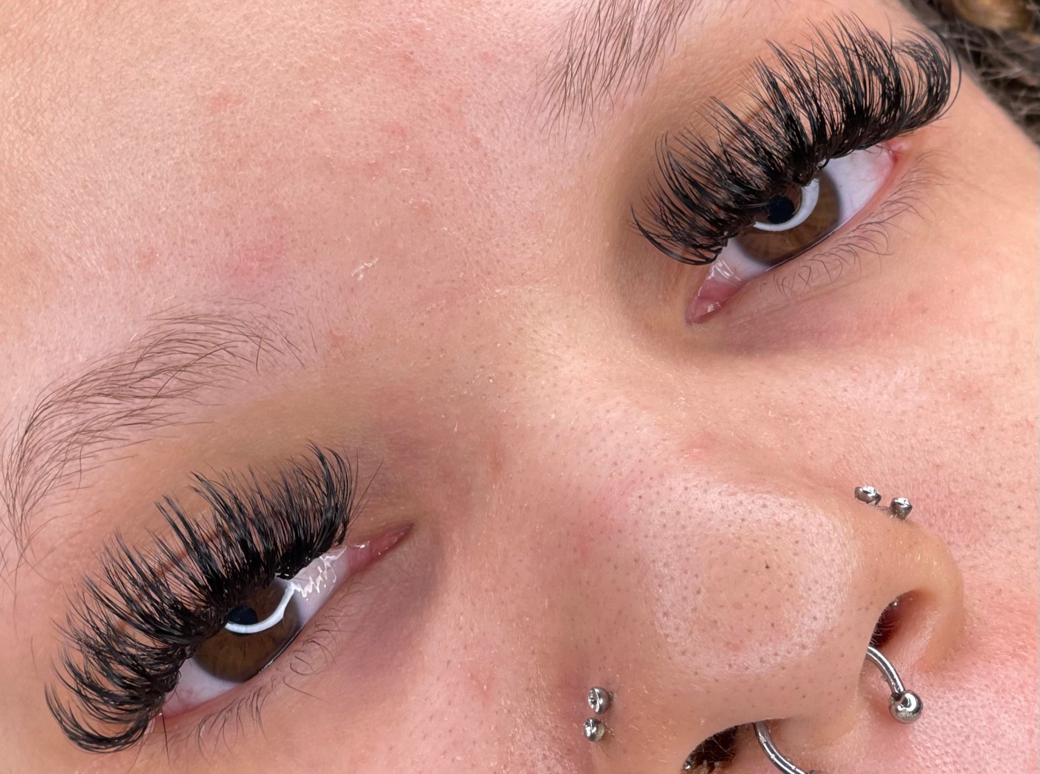 Full Set of Classic, Hybrid, or Volume Eyelash Extensions