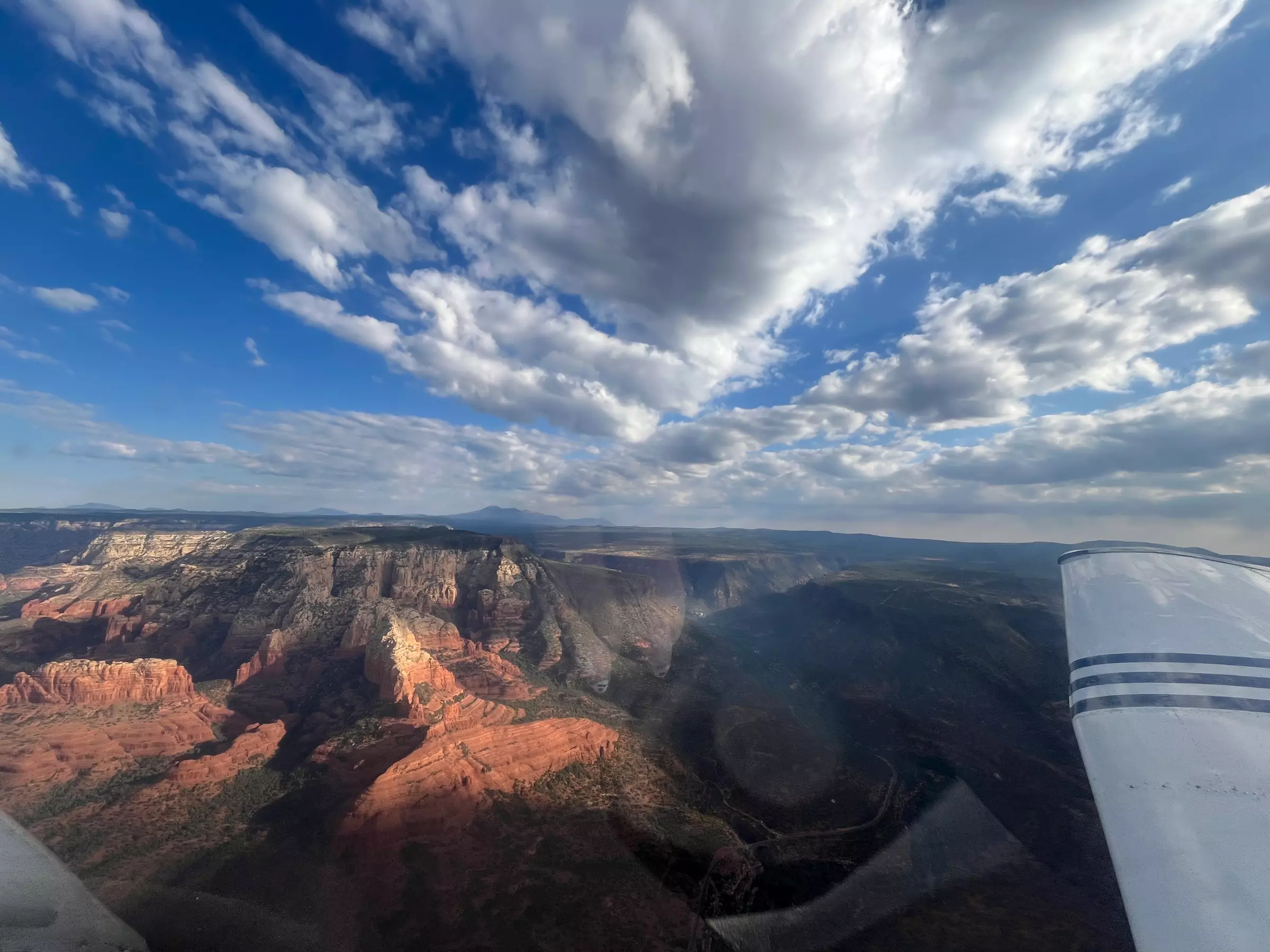 Discovery Flight Above Arizona — Learn Hands-On Aircraft Basics