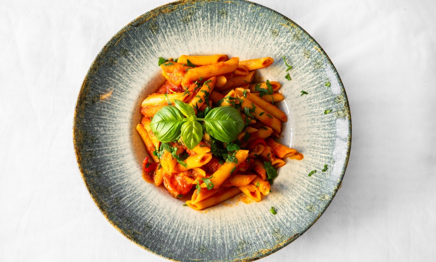 Image 4: 3- oder 4-Gänge Pizza / Bowl Menü mit Getränk & Kaffee für 1 - 4 Pers.