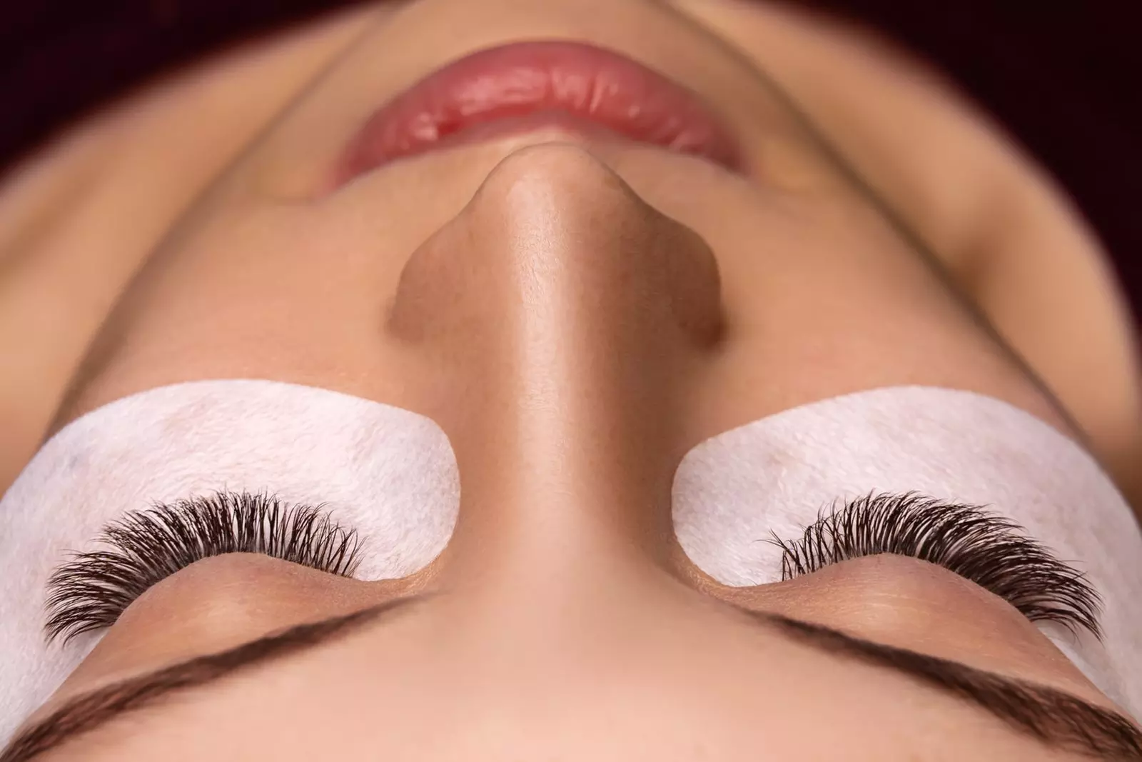 Discover Blink Lash Club's eyelash extensions, from 2D to 6D Russian sets, with up to 40% off - Second Medium