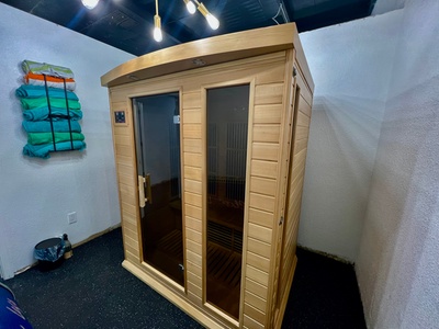 One 30-Minute Sauna Session - Me Time Tanning Salon & Recovery Center