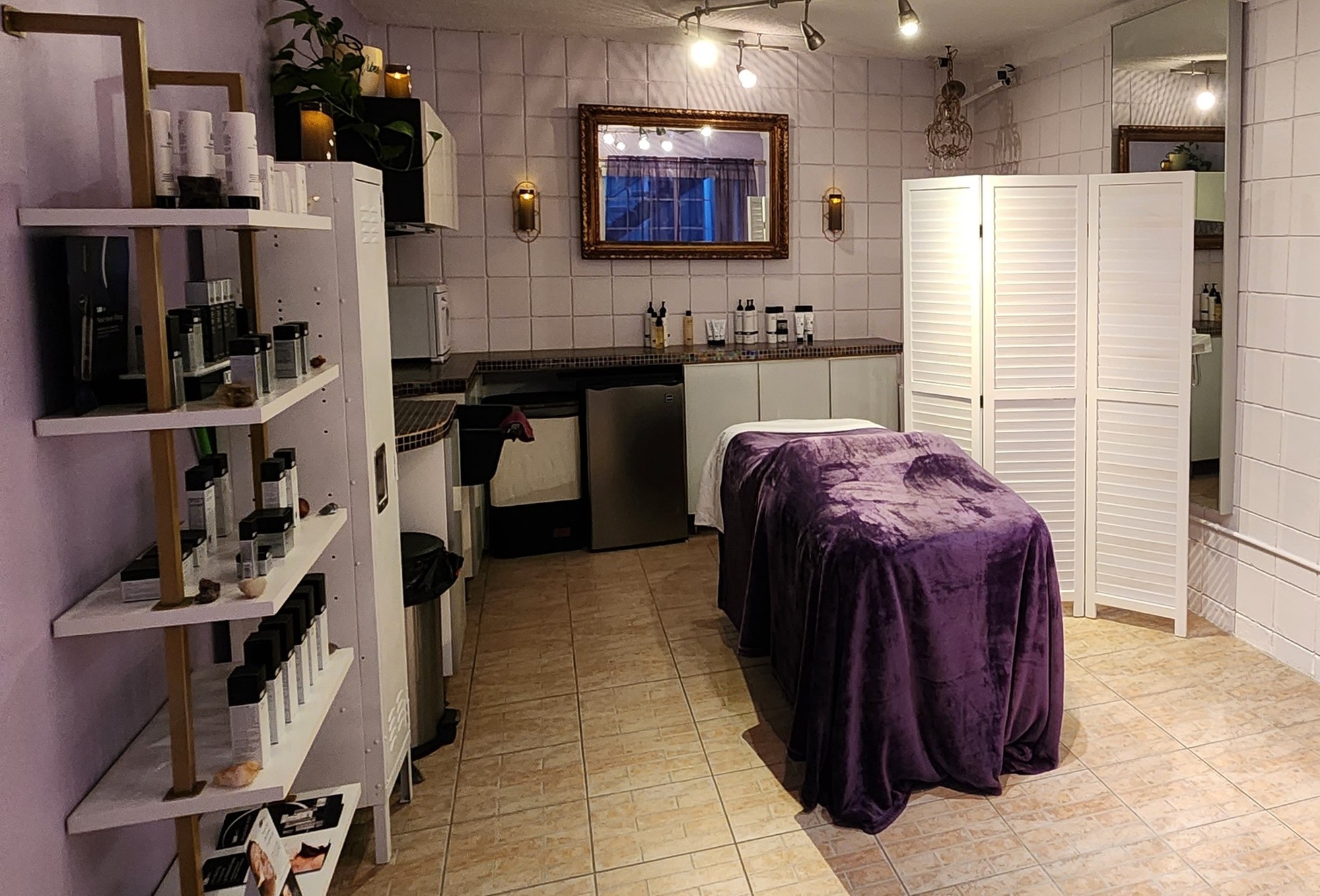 60-Minute Anti-Aging Facial with Facial Toning Device