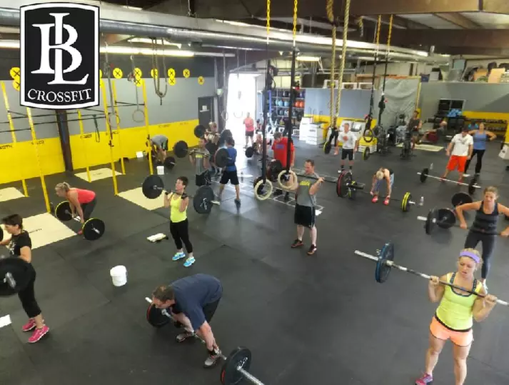 One-Month Membership with a Personal-Training Session - Primary Image