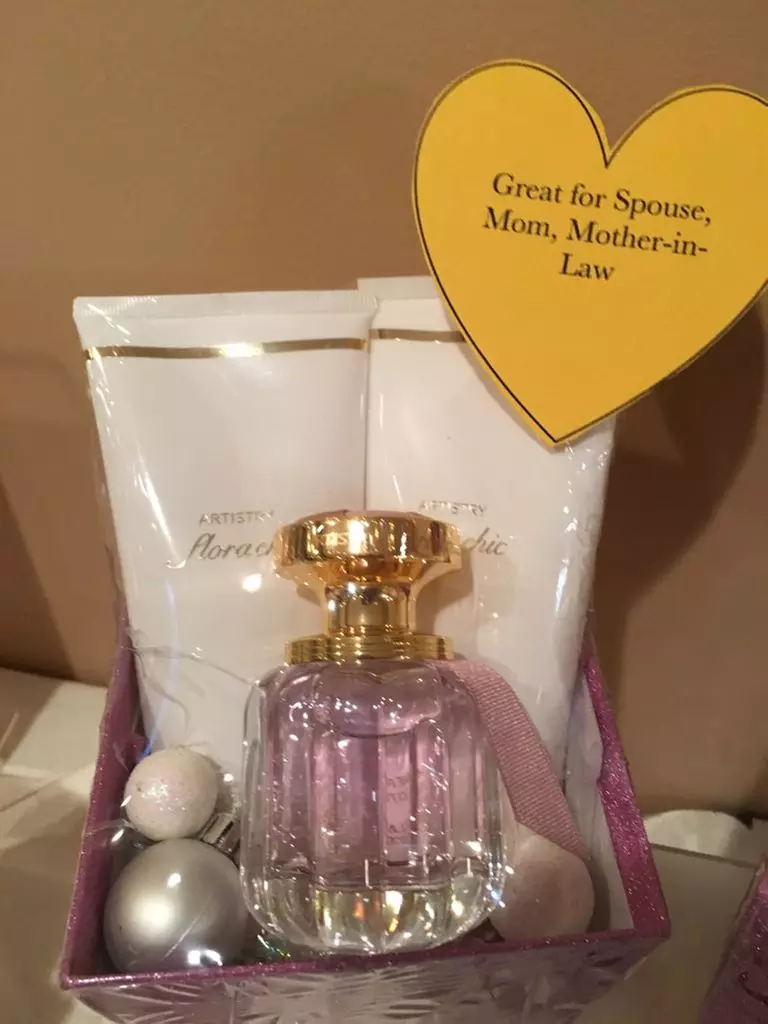 25% Off Beauty Package - Primary Image
