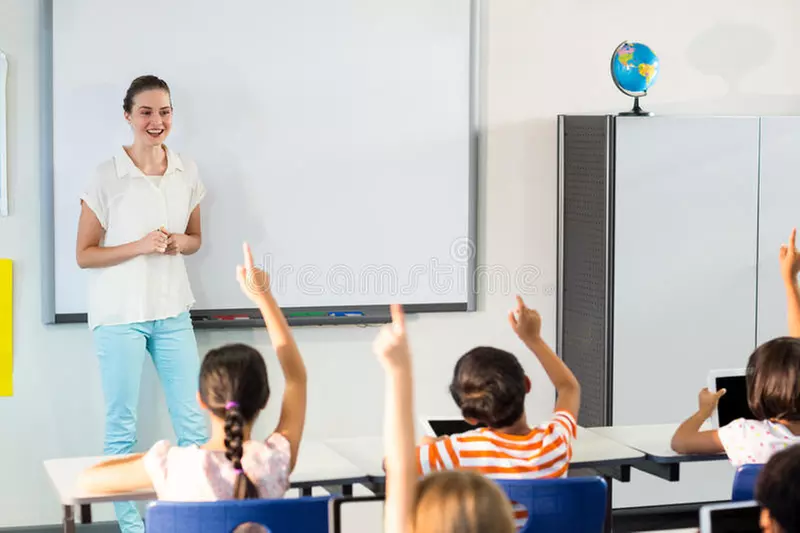Four-Week English Language Course - Second Medium