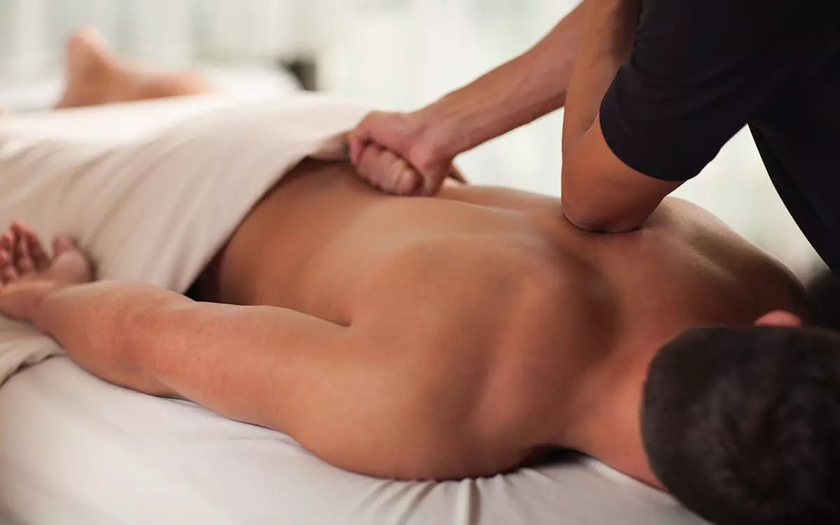60-Minute Therapeutic Massage - Primary Image
