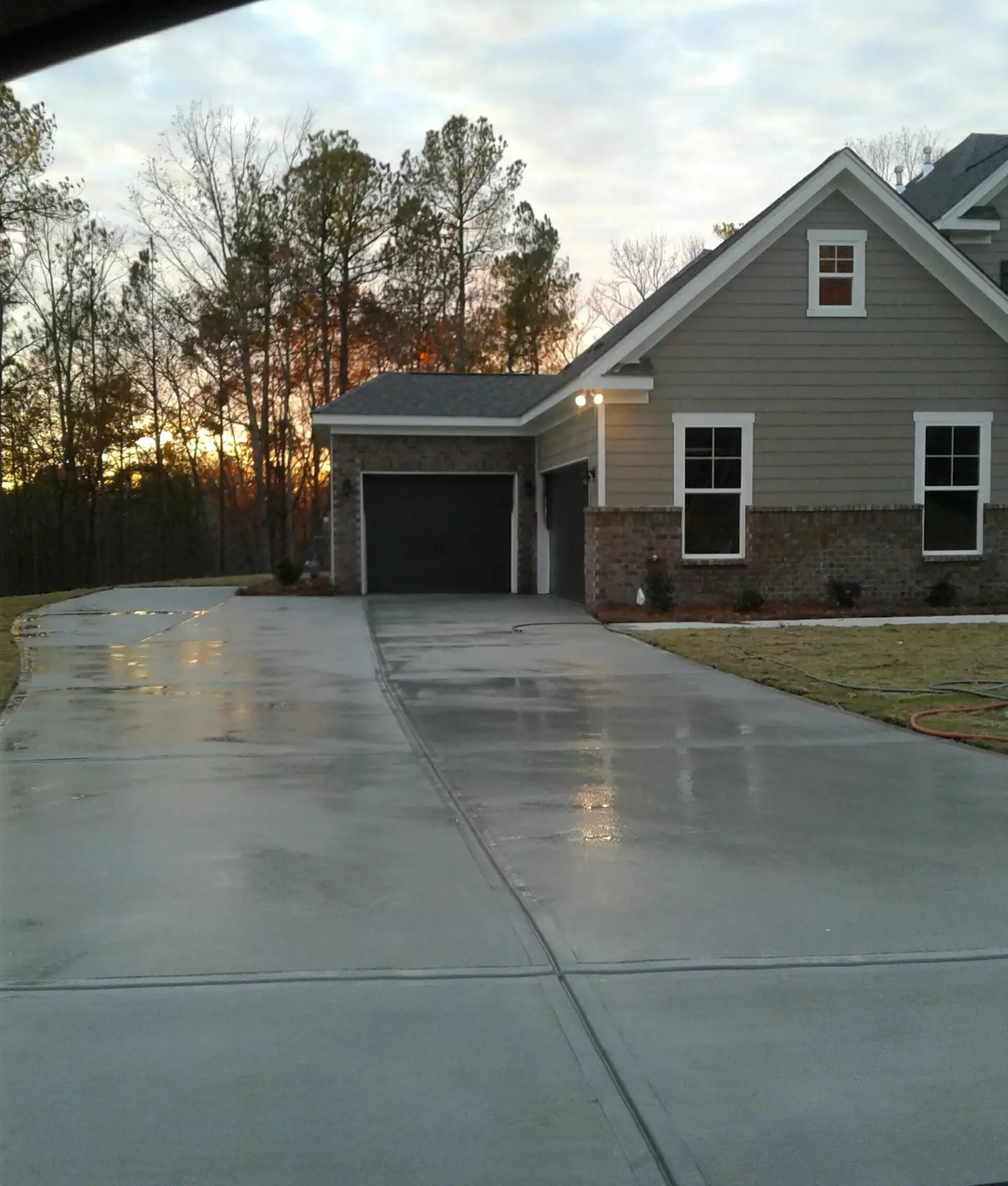 Up to 51% Off on Pressure Washing at Flying Lion Pressure Washing - Primary Image