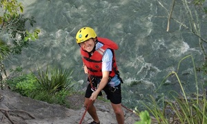 Hasta 74% off en rappel + canopy + piscina para uno o dos