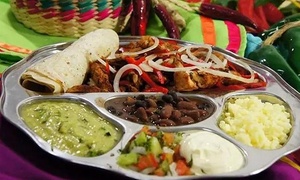 Menú mexicano para dos o cuatro con 44% off