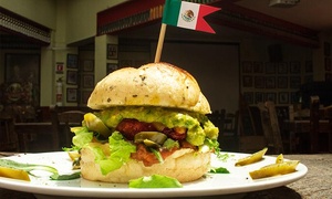 Hamburguesas + papas a la francesa + gaseosa con 49% off