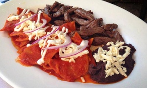 El Convento: desayuno + fruta + bizcocho + café o jugo con 35% off