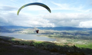 Vuelo en parapente para uno, dos, tres o cuatro + video hasta 42% off