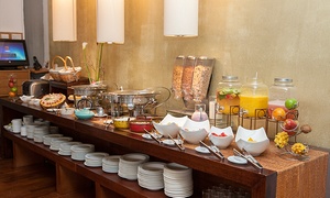 Desayuno buffet para uno, dos o cuatro con 40% off