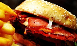 Hamburguesas + acompañamientos para dos o cuatro hasta 49% off