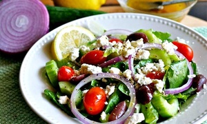 Alexis Gyros: menú griego para dos o cuatro hasta 54% off