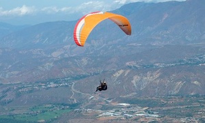 Vuelo en parapente con opción a cuatrimoto o cabalgata desde $88.200