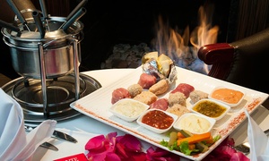 Cena romántica para dos con fondue de chocolate suizo con 53% off