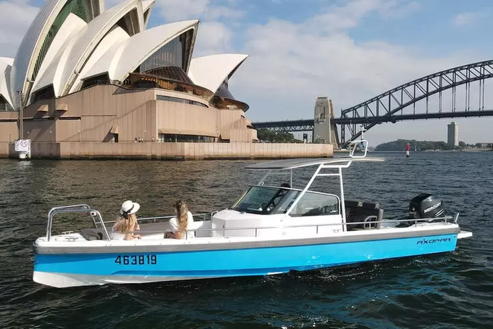 Luxury Self Drive Boat Hire Sydney Harbour - Image 7
