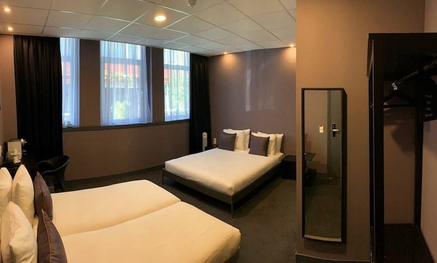 Image 3: ✈ PAESI BASSI | Amsterdam - De Looier 3* - City break