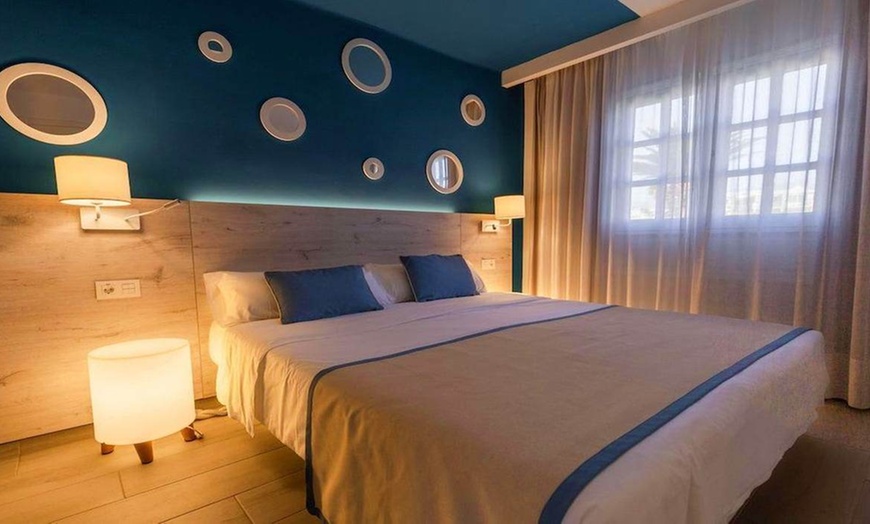 Image 6: ✈ LANZAROTE | Puerto del Carmen - R2 Bahía Kontiki Beach Apartments...
