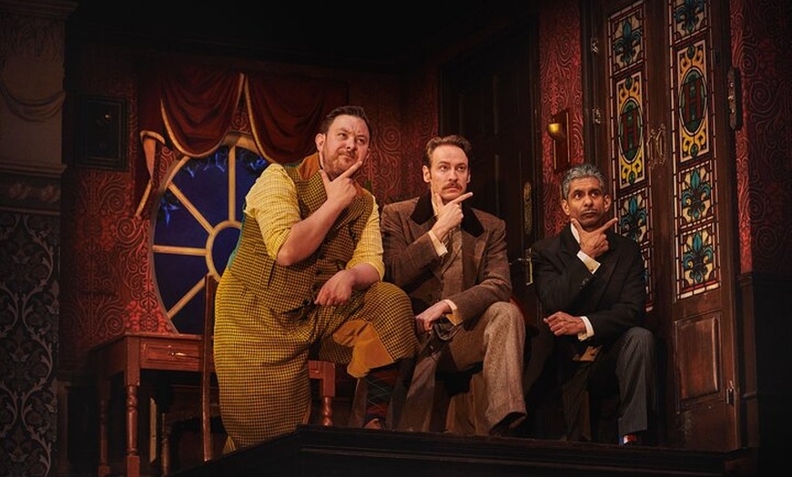 Image 14: The Play That Goes Wrong in London Theatre