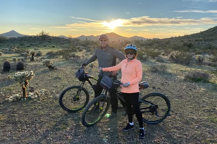 Arizona Desert Guided E-Bike Tour