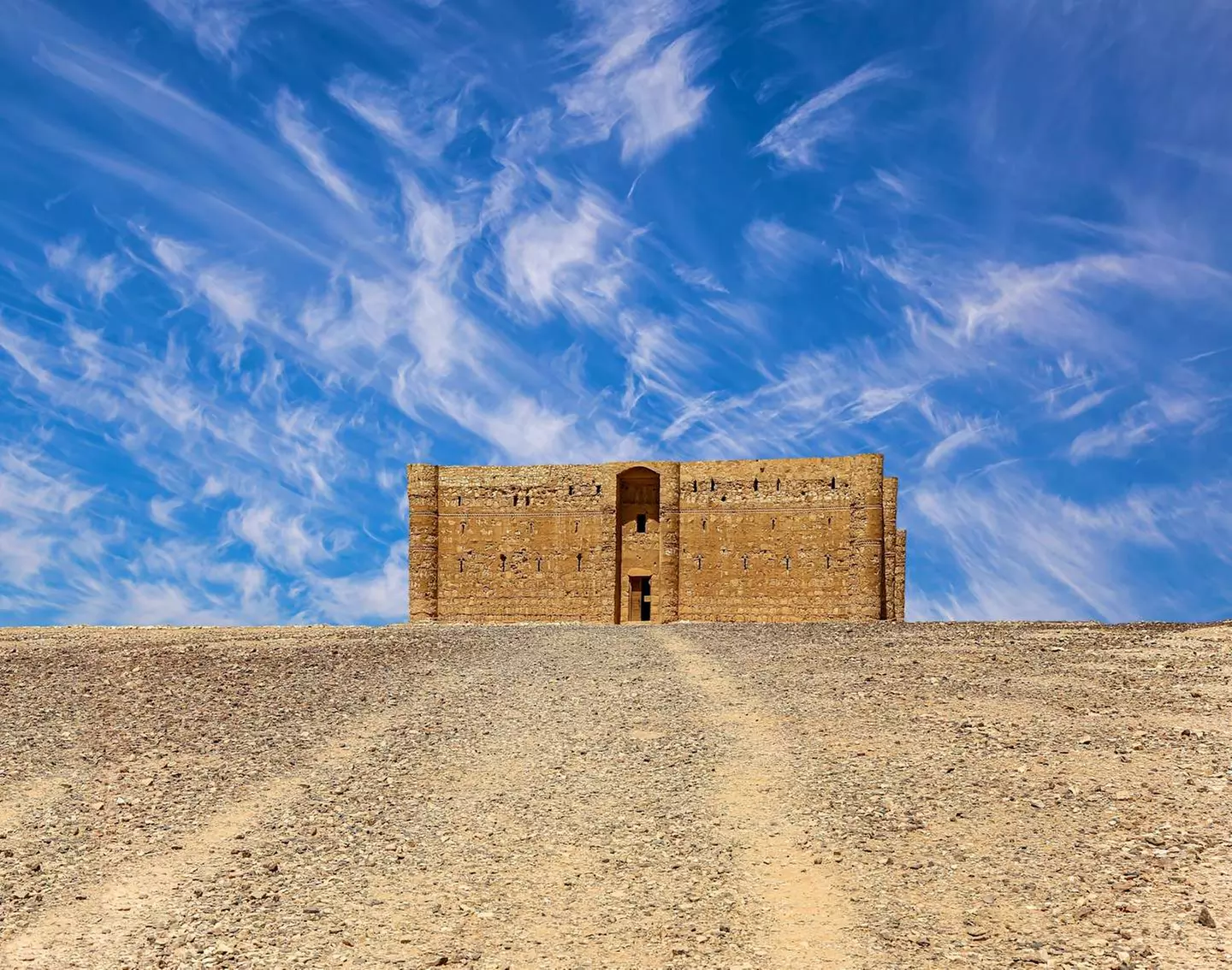 ✈ JORDAN | Amman - Ancient Jordan: hidden treasures and legendary c...