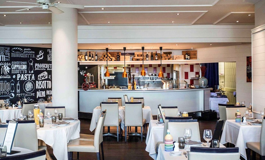 Image 7: ✈ SUISSE | Lausanne - Mövenpick Lausanne 4*, 2 nuit