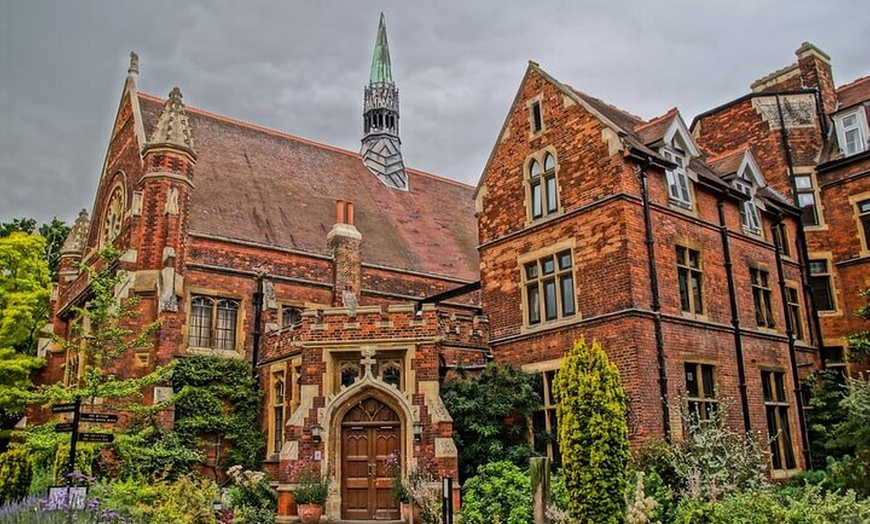 Image 3: Private Car Tour of the University of Cambridge and Oxford