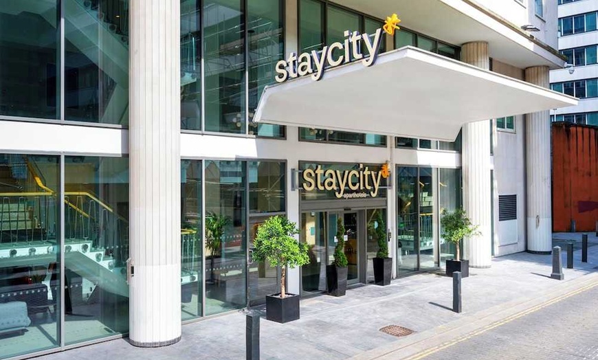 Image 11: ✈ GROßBRITANNIEN | Liverpool - Staycity Aparthotels Liverpool Water...