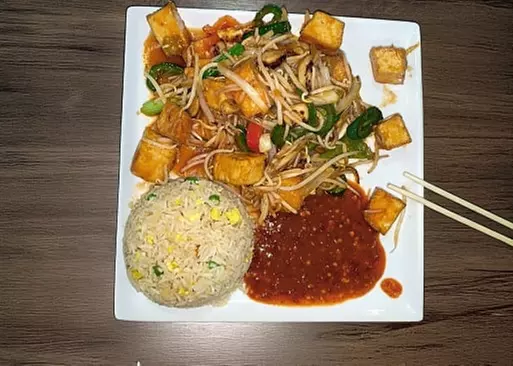 5% Cash Back at Lucky Cafe