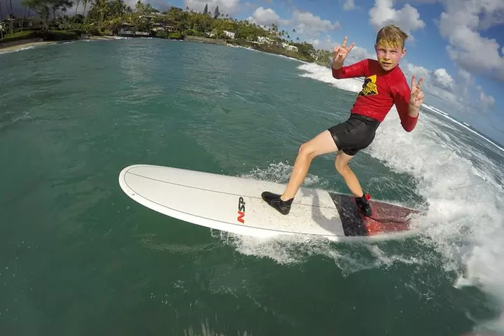 Semi-Private Surfing Lesson with Waikiki Courtesy Shuttle