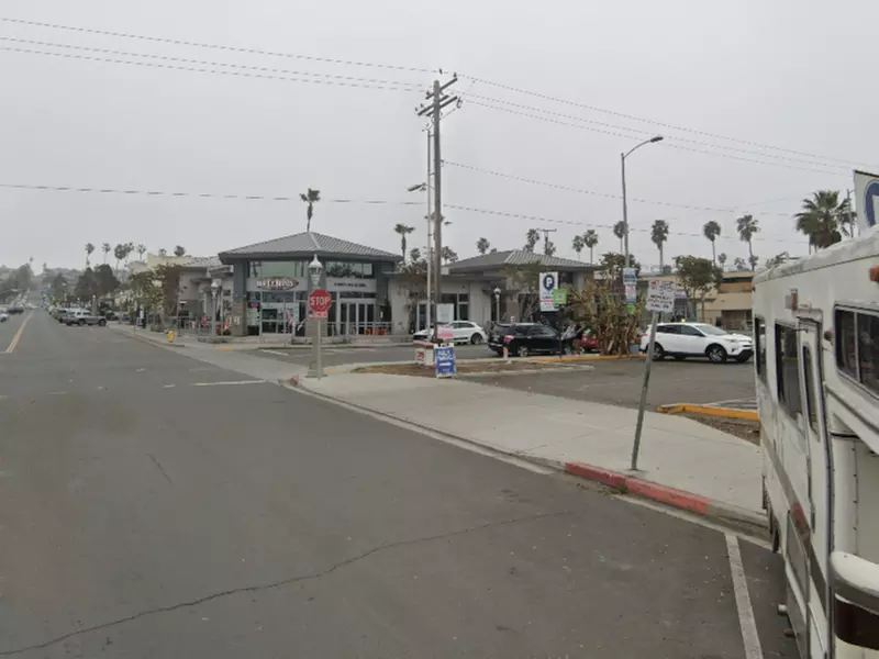 Parking at [SD43] 4949 Santa Monica Ave. Lot