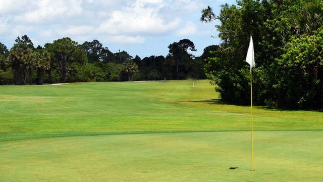 Online Booking - Round of Golf at The Great Outdoors Golf Club
