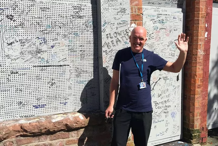 The Original Magical Beatles Car Tour. Penny Lane & Beatles Homes