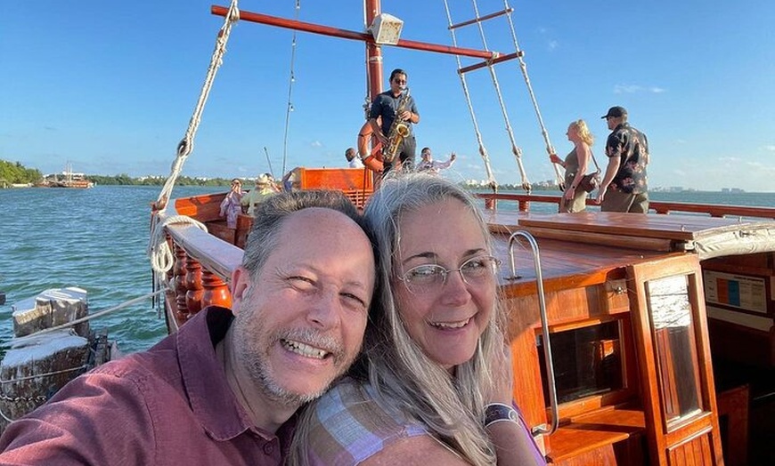 Image 33: 2x1 Romantic Columbus Dinner on the Lagoon aboard Spanish Galleon