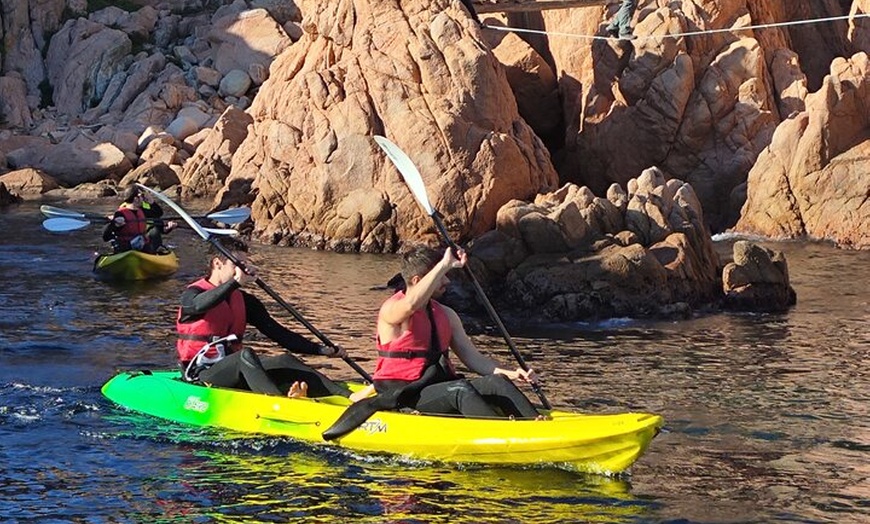 Image 2: Excursión Kayak & Snorkel / Sant Feliu de Guíxols - Costa Brava